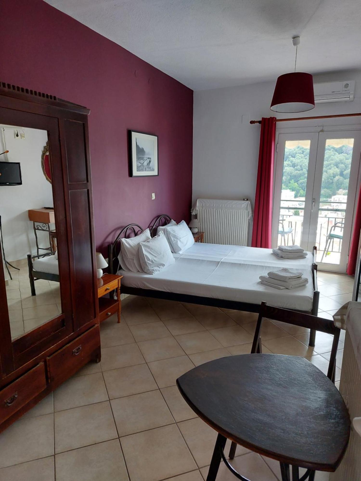 Marthas Studios Parga Room photo
