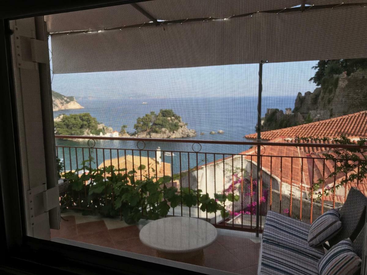 Marthas Studios Parga Exterior photo